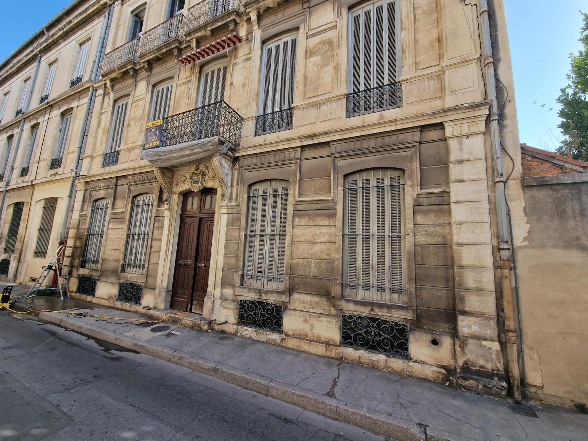 Nimes: Appartement L'Auguste Centre-Ville. Exterior photo